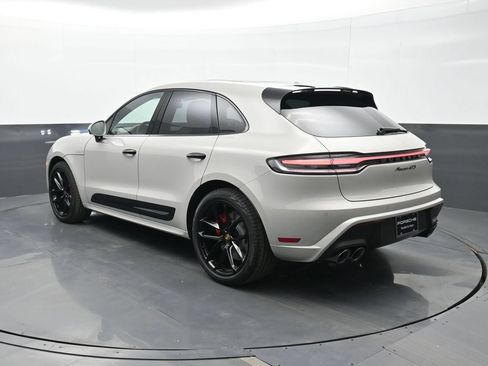 Certified 2026 Porsche Macan GTS AWD/4WD image 3