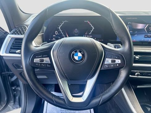 Used 2024 BMW X5 sDrive40i w/ Premium Package RWD image 11