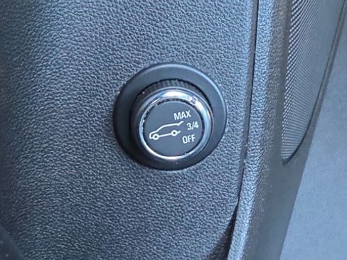 Used 2022 Chevrolet Blazer LT AWD/4WD image 13
