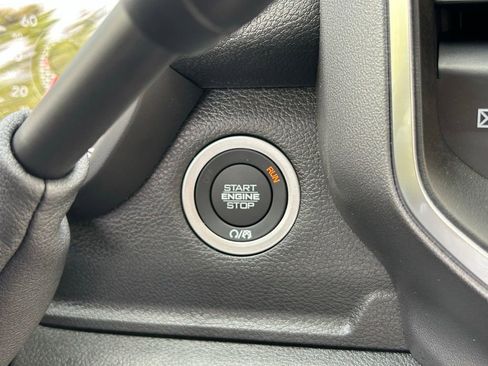 New 2025 RAM 2500 Big Horn image 43