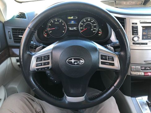 Used 2014 Subaru Legacy 2.5i Limited image 13
