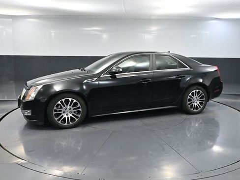Used 2010 Cadillac CTS Premium image 11