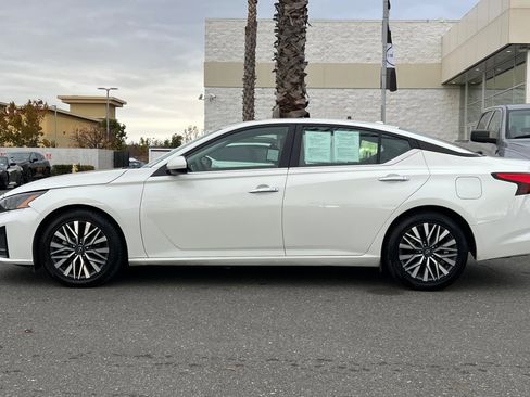 Certified 2023 Nissan Altima 2.5 SV image 7