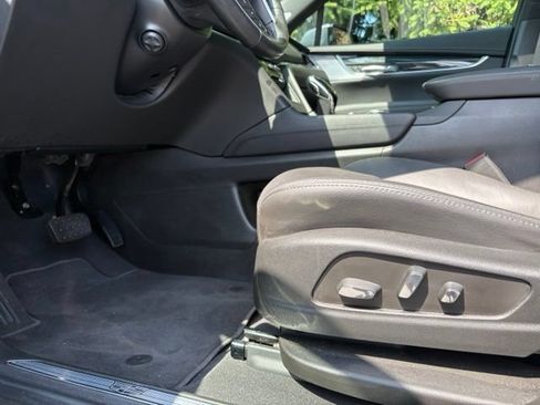 Used 2023 Cadillac XT5 Premium Luxury AWD/4WD image 28