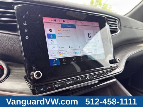 Used 2024 Jeep Wagoneer Series II w/ Flexible Seating Group RWD image 16