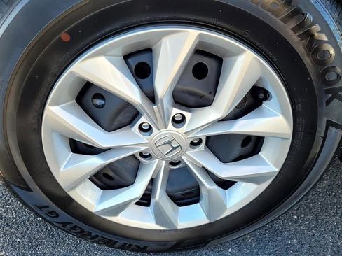 Used 2026 Honda CR-V LX image 14