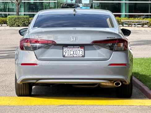 Used 2025 Honda Civic Sport image 5