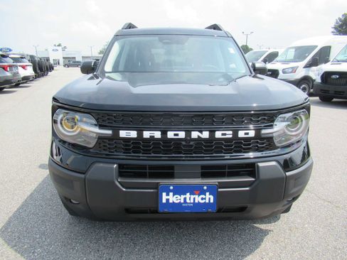 New 2025 Ford Bronco Sport Outer Banks image 2