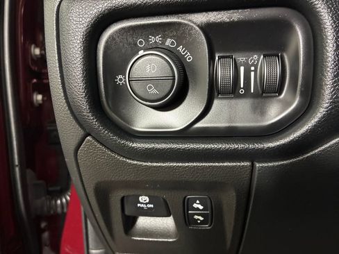 Used 2021 RAM 1500 Laramie AWD/4WD image 20