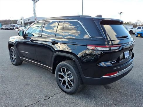 New 2025 Jeep Grand Cherokee Limited image 6