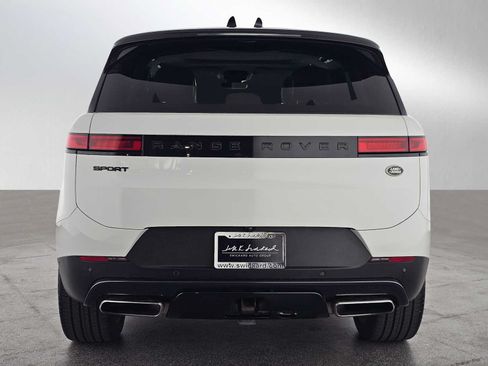 Used 2023 Land Rover Range Rover Sport SE AWD/4WD image 4