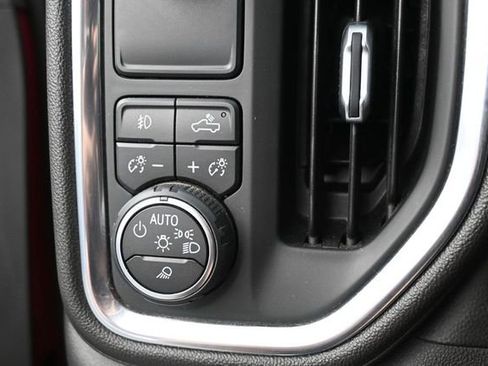 Used 2019 Chevrolet Silverado 1500 LTZ w/ LTZ Texas Edition RWD image 18