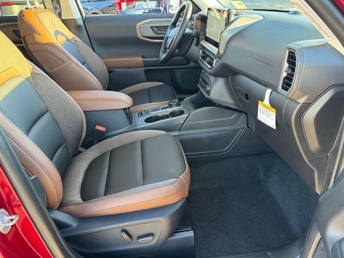 New 2025 Ford Bronco Sport Outer Banks AWD/4WD image 13