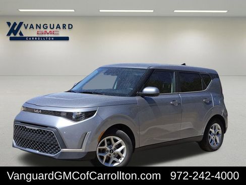 Used 2023 Kia Soul LX w/ Option Group 015 image 1