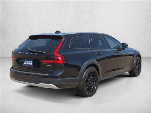 Used 2022 Volvo V90 B6 Cross Country w/ Advanced Package AWD/4WD image 22