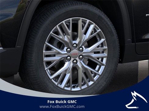 Used 2025 GMC Acadia Elevation w/ Elevation Premium Package image 9