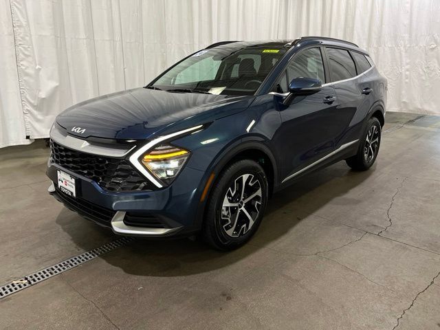 Used 2024 Kia Sportage EX w/ EX Premium Package AWD/4WD image 8