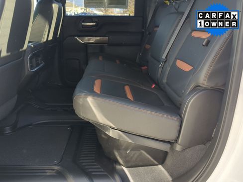 Used 2022 GMC Sierra 2500 AT4 w/ AT4 Premium Plus Package image 23