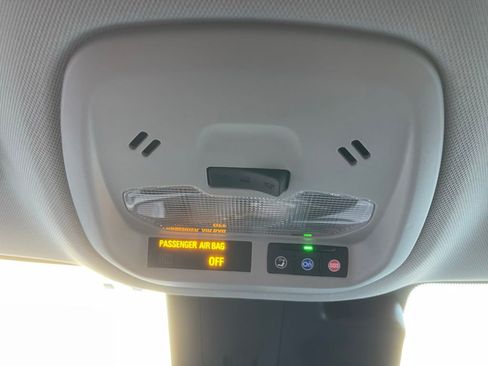 New 2026 Chevrolet Trax LT w/ LT Convenience Package image 15