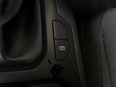 Used 2025 Kia K4 FWD image 24