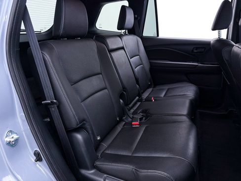 Used 2023 Honda Passport EX-L image 37