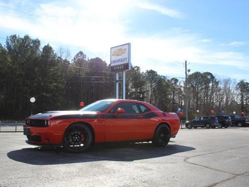 Used 2021 Dodge Challenger R/T Scat Pack w/ T/A Package image 4