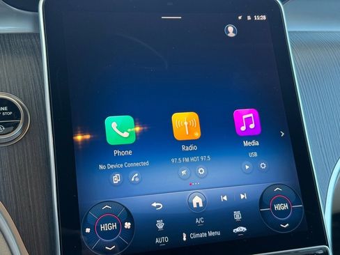 Certified 2025 Mercedes-Benz GLC 300 image 30