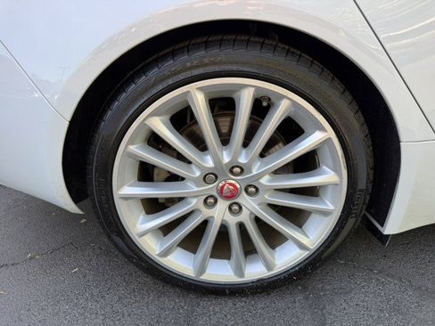 Used 2018 Jaguar XE Portfolio AWD/4WD image 41