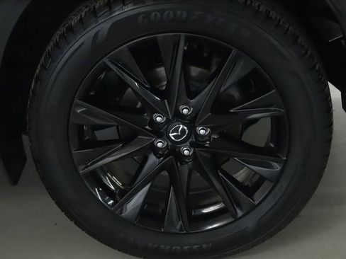 Used 2021 MAZDA CX-5 Carbon Edition image 42