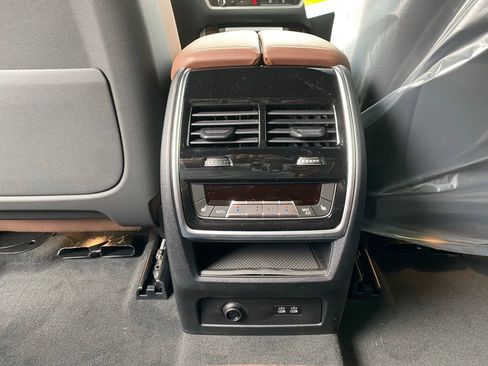 New 2026 BMW X5 xDrive40i AWD/4WD image 8