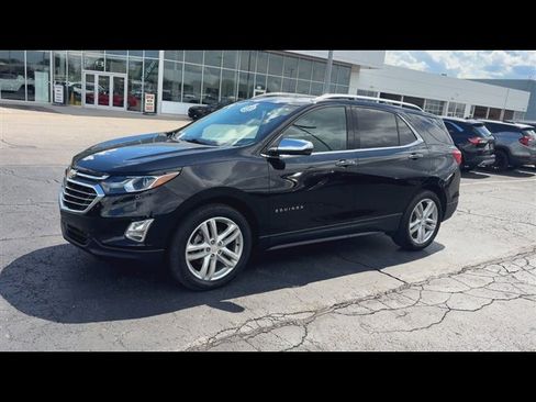 Used 2019 Chevrolet Equinox Premier FWD image 4