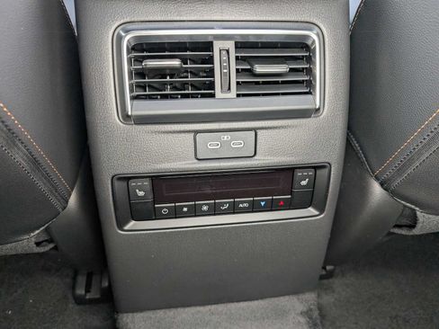 Used 2026 MAZDA CX-90 3.3 Turbo w/ Preferred Package AWD/4WD image 14