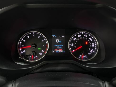 Used 2021 Toyota RAV4 LE w/ Carpet Mat Package (TMS) AWD/4WD image 21