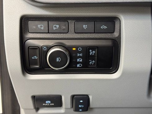 Used 2023 Ford F450 Limited w/ FX4 Off-Road Package image 30