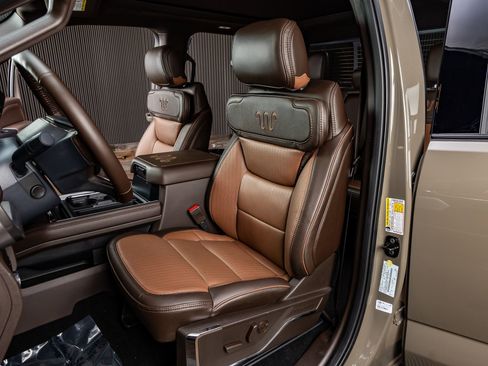 Used 2026 Ford F350 King Ranch w/ Chrome Package image 30