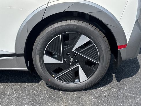 New 2025 Hyundai Ioniq 5 Limited image 20