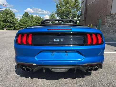 Used 2019 Ford Mustang GT Premium RWD image 4