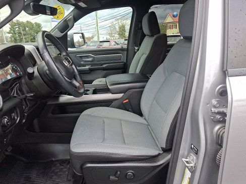 Certified 2022 RAM 1500 Big Horn image 13