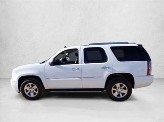 Used 2007 GMC Yukon Denali video 2