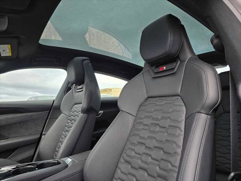 New 2026 Audi S e-tron GT Premium Plus image 24