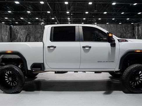 Used 2021 GMC Sierra 2500 4x4 Crew Cab w/ Gooseneck/5TH Wheel Package image 25