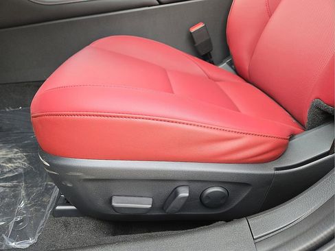 New 2026 MAZDA MAZDA3 Carbon image 19