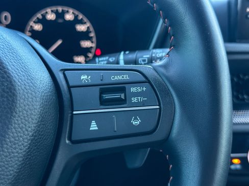 Used 2025 Honda CR-V Sport-L image 29