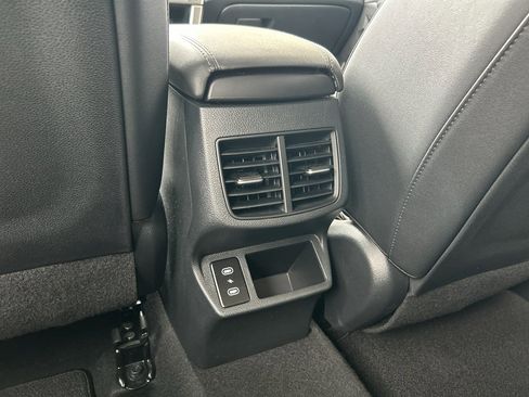 Certified 2025 Kia Seltos X-Line image 15