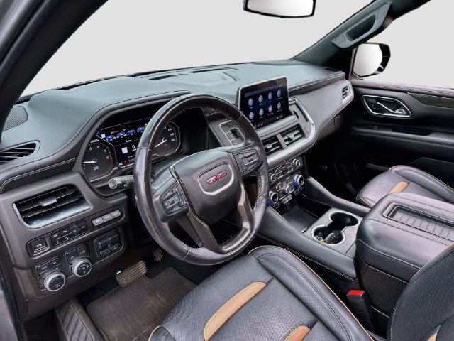 Used 2021 GMC Yukon XL AT4 w/ AT4 Premium Plus Package AWD/4WD image 9