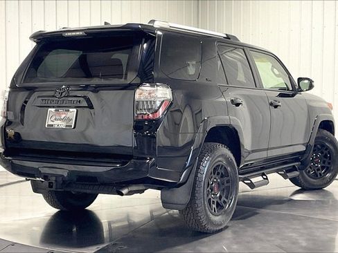 Used 2019 Toyota 4Runner SR5 Premium image 13