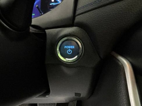 Used 2021 Toyota RAV4 XSE AWD/4WD image 9