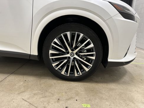 Certified 2023 Lexus RX 350 Premium Plus image 13