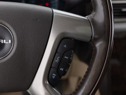 Used 2013 GMC Sierra 2500 Denali w/ Suspension Package, Off-Road image 42