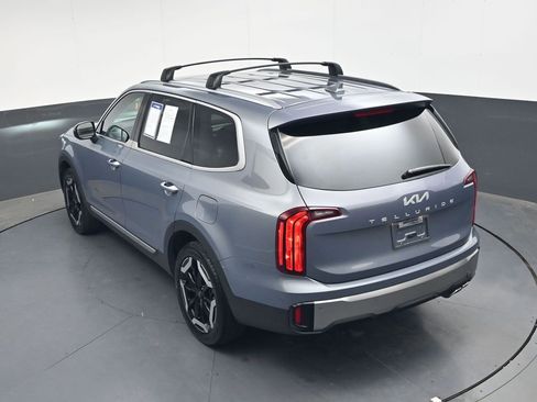 Used 2025 Kia Telluride S FWD image 25